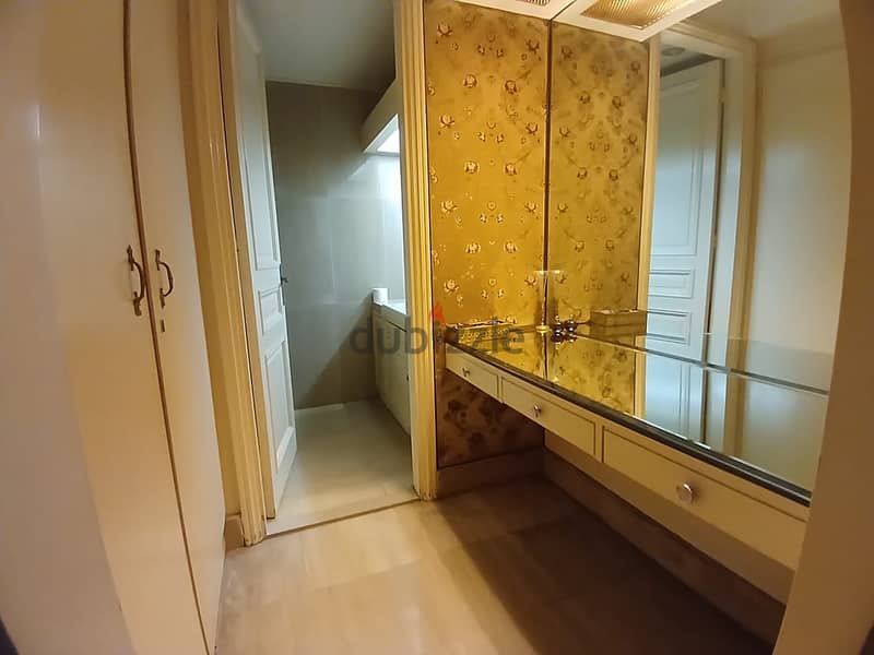 Apartment for Sale in Ain Tineh شقة للبيع في عين تينة Apartments