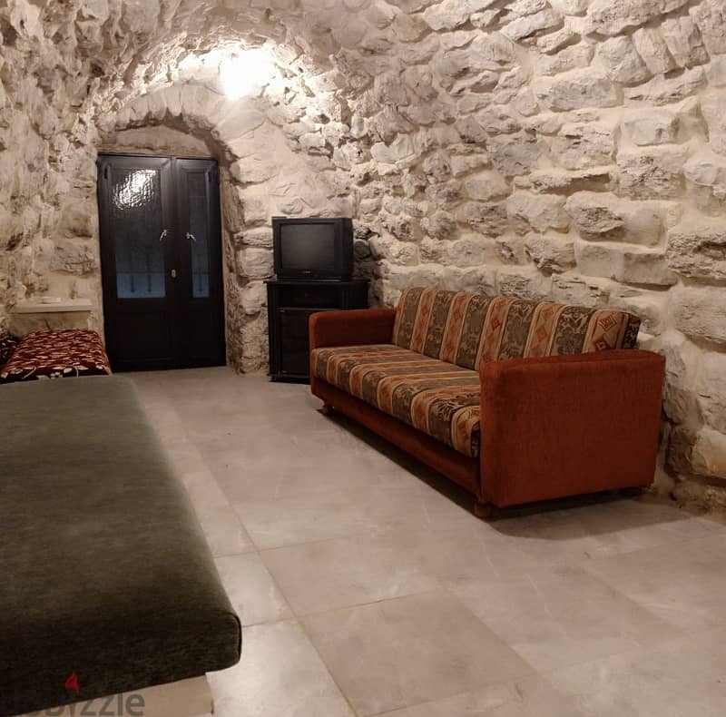 RWB170H Chalet For Rent in Douq Batroun شاليه للإيجار في دوق البترون