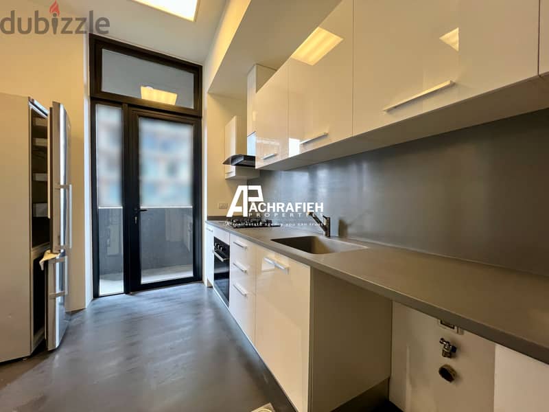 170 Sqm Apartment For Rent In Achrafieh شقة للأجار في الأشرفية