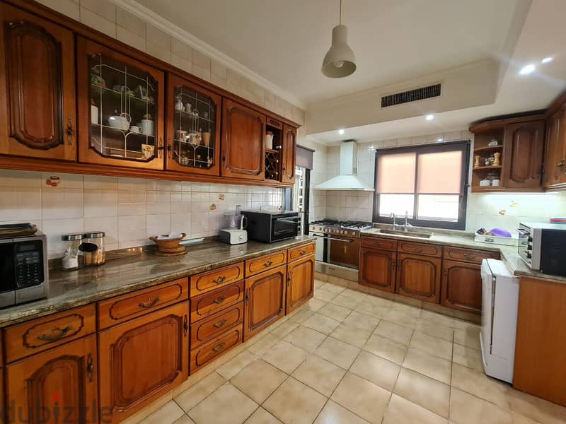 Amazing 300 Sqm Apartment for Rent in Ain Saade, Sea View شقة للأجار