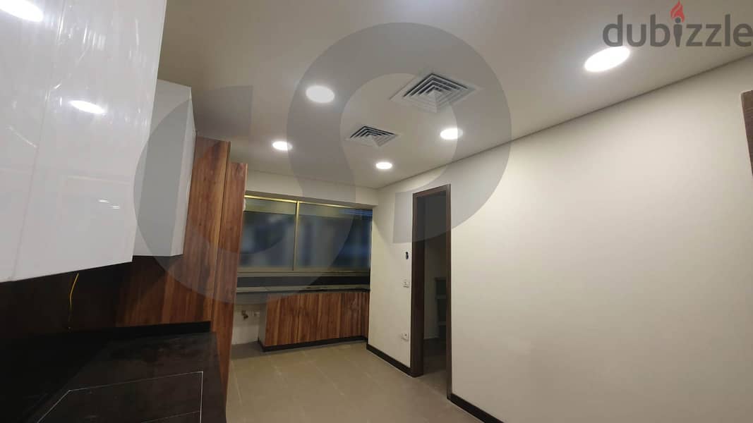 Luxurious Apartment in Beirut Spears/بيروت سبيرز REFDA98515