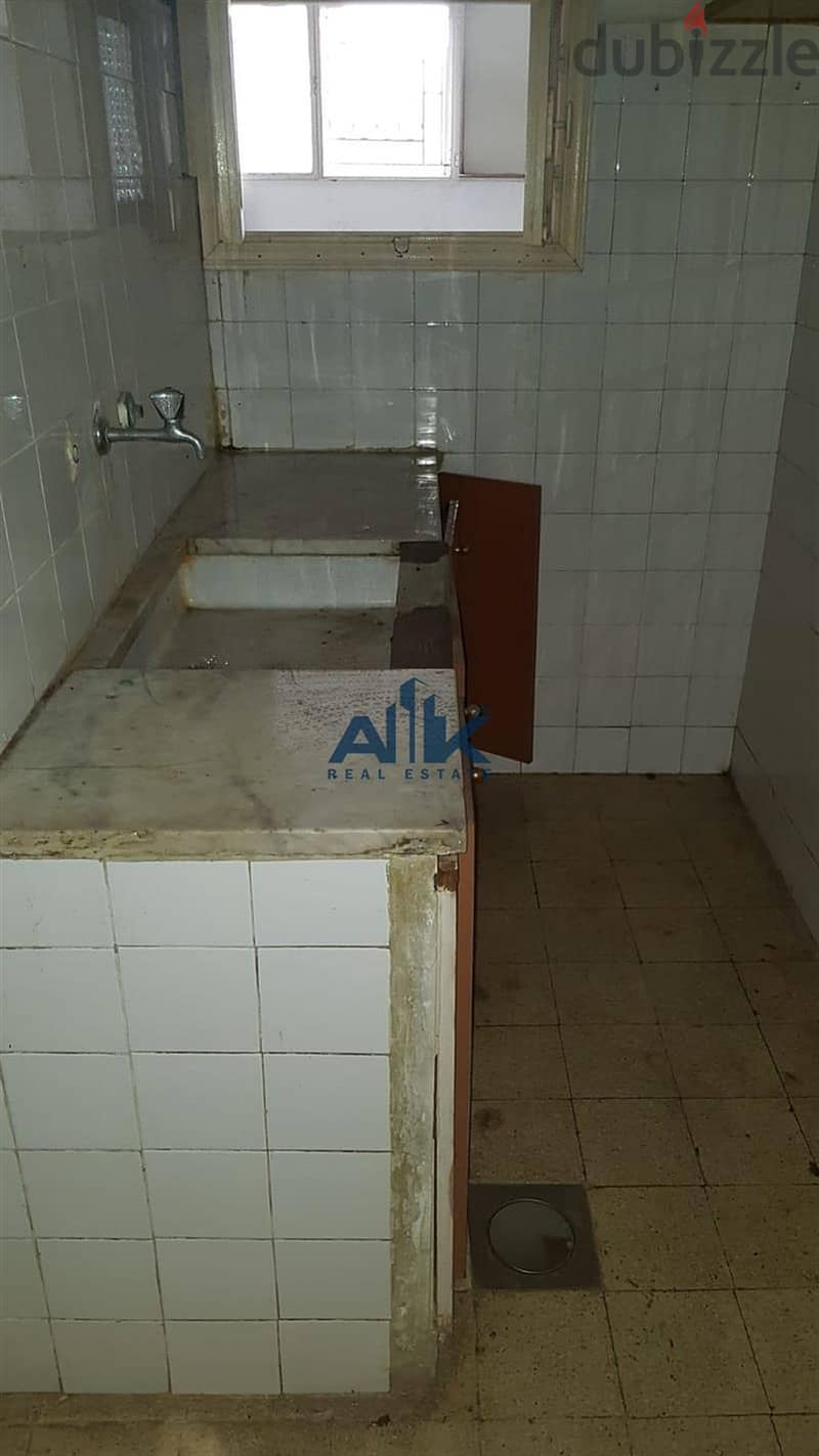 SMALL APARTMENT FOR SALE In JAL AL DIB! شقة للبيع في جل الديب شقق وفلل للبيع 115657970