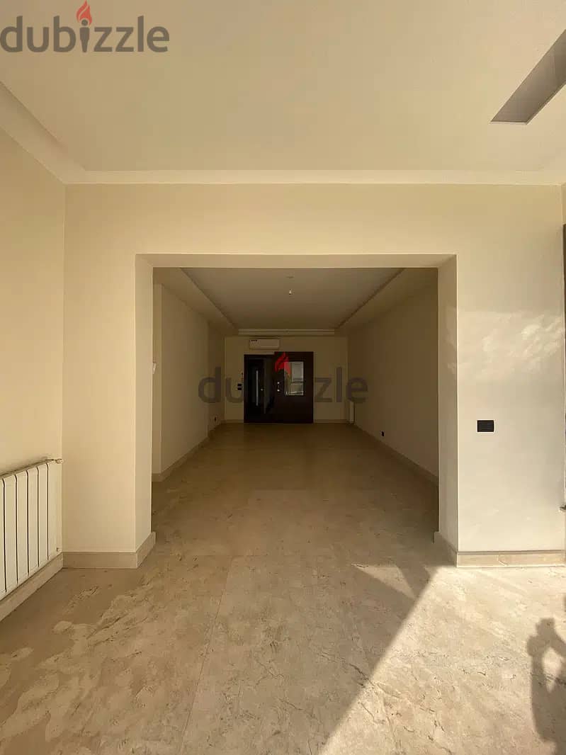 BRAND NEW IN SPEARS WITH GYM (150SQ) 3 BEDROOMS , (BTR217