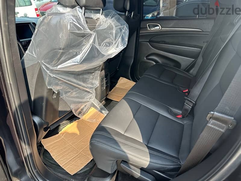 jeep Grand Cherokee black /black 2015 Laredo Cars for Sale 115690098