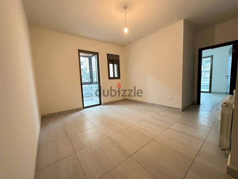 270 m² duplex for sale in MonteverdeBeit Mery Apartments