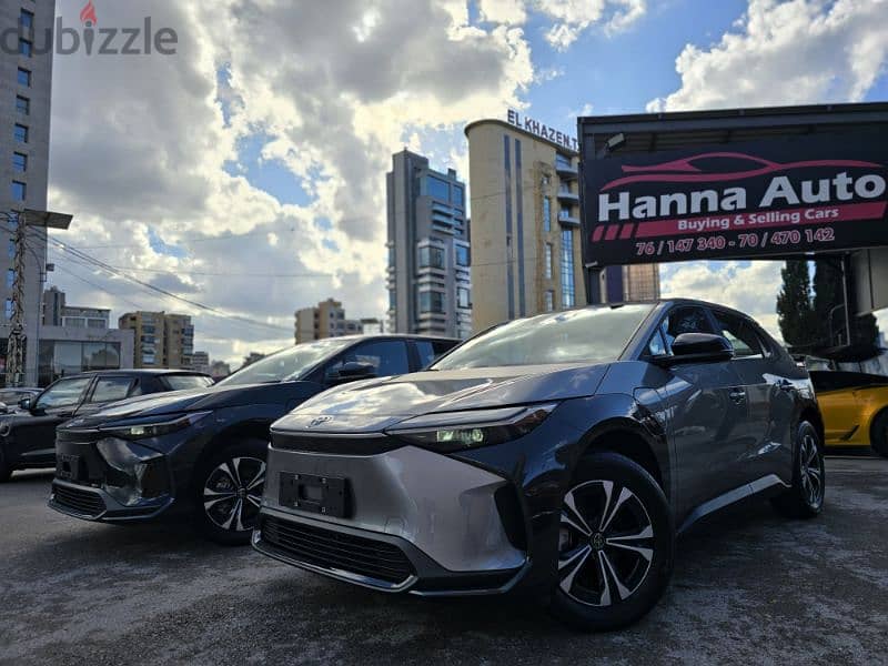 Hott offer !!! NEW TOYOTA BZ4X FULL ELECTRIC LONG RANGE 615 KM BATTERY