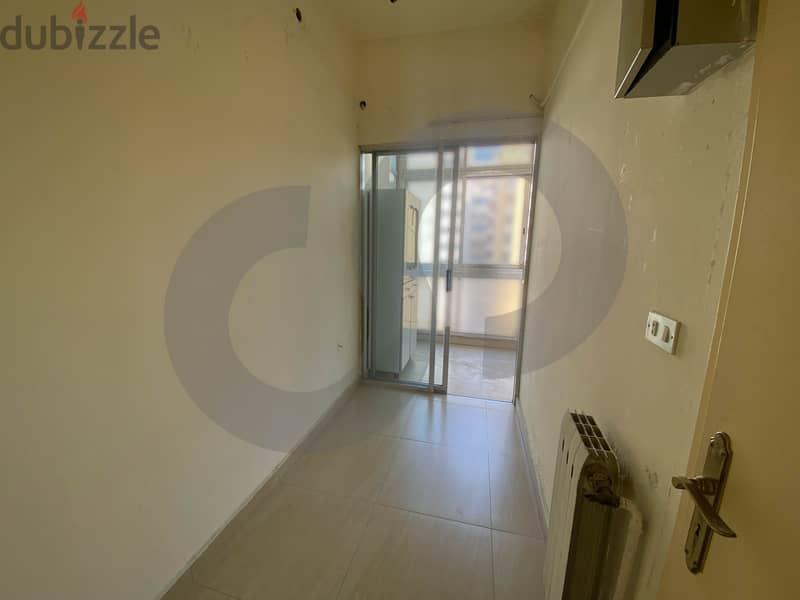 165 SQM Apartment for rent in BeirutMar Elias/مار الياس REFDE102113