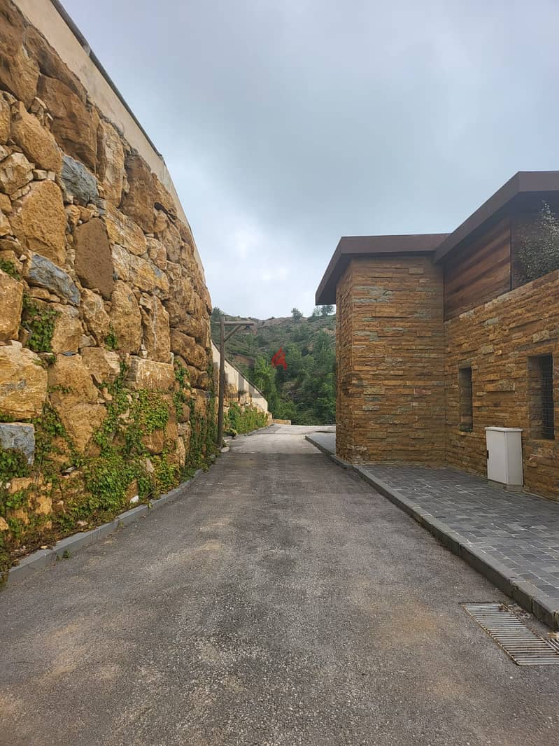 Chalet for sale in Redrock Faqra Chalets & Cabins For Sale 115925234