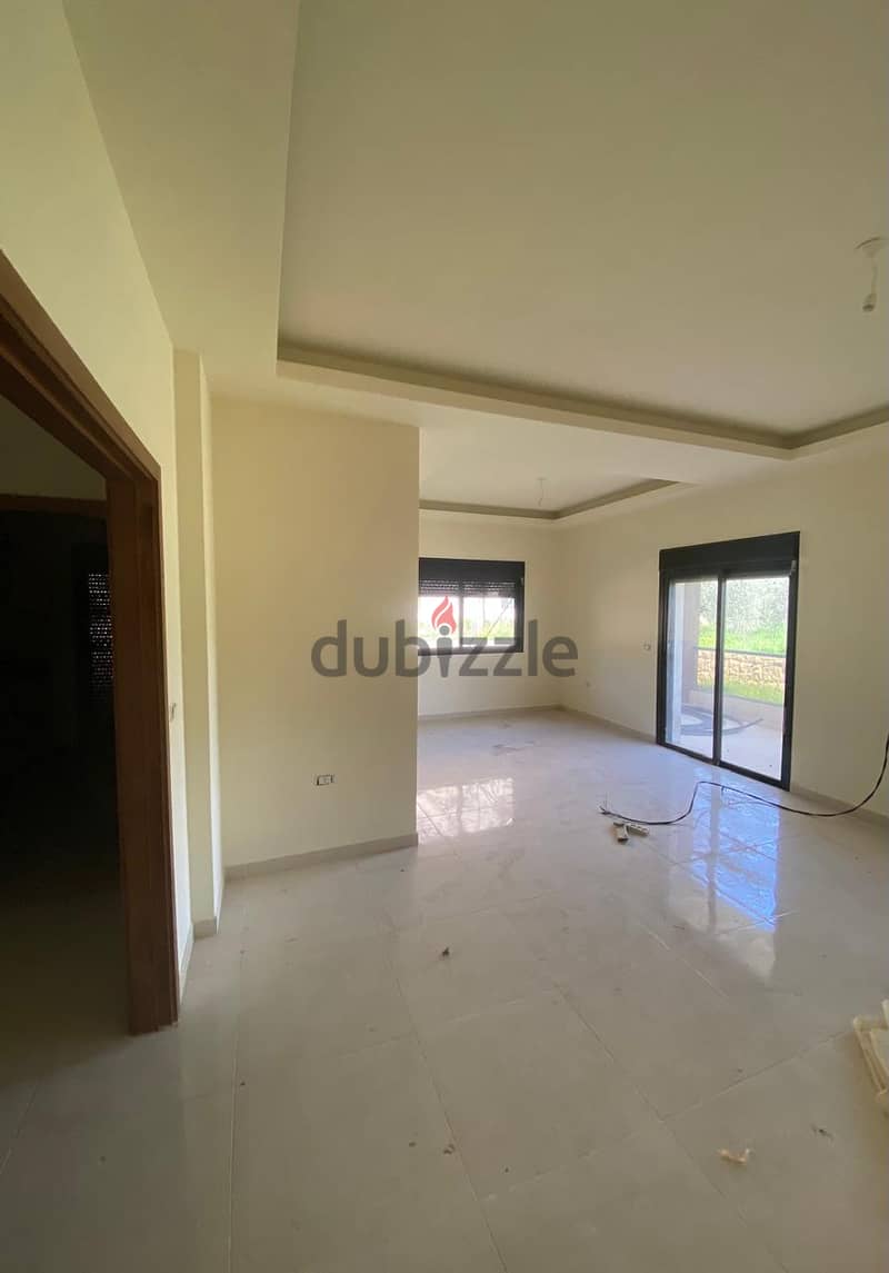 Apartment for Sale in Batroun Payment Facilities مع امكانيه تقسيط