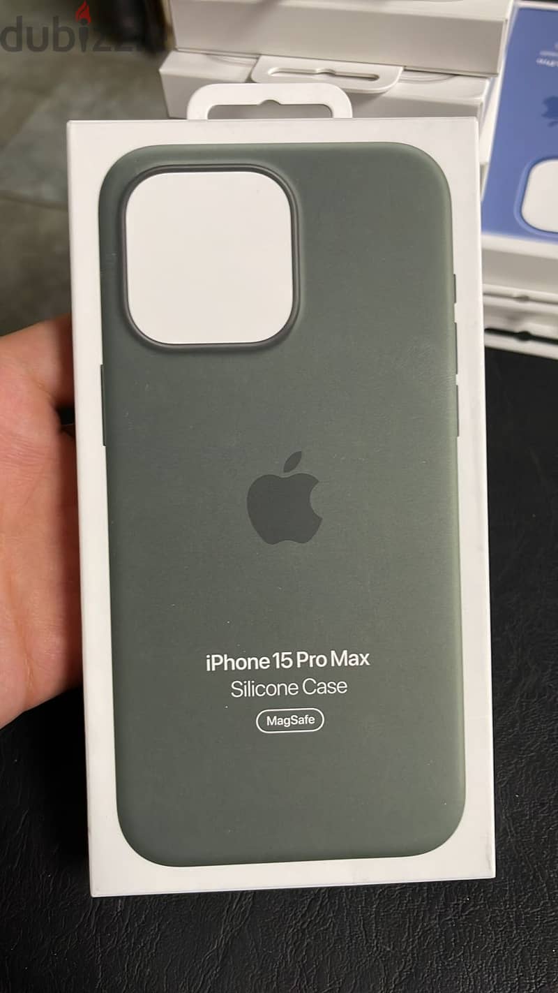 Silicone case magsafe iphone 15 pro max cypress Mobile Accessories