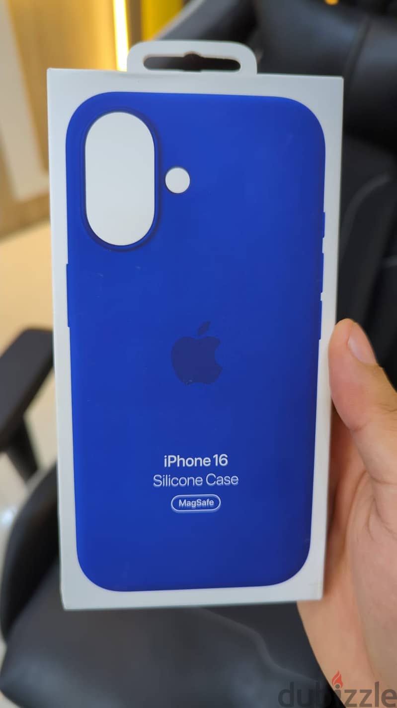 Silicone Case magsafe Iphone 16 Ultramrine amazing & best price