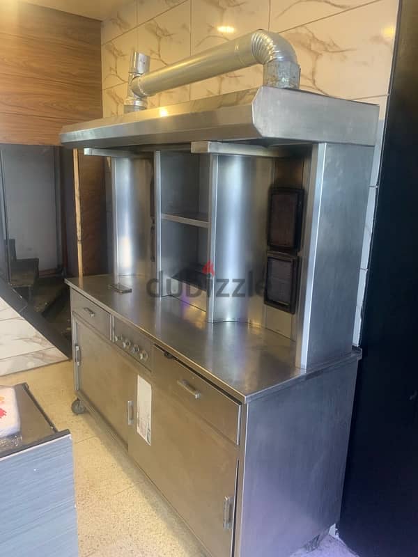 عدة مطعم سناك للبيع ١٥٠٠ 70745478 Commercial Restaurants Equipment