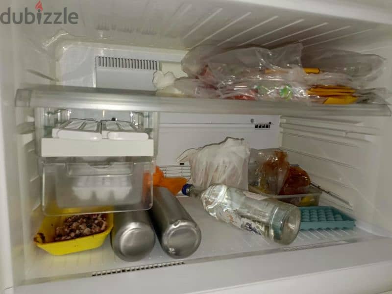 refrigerator ma3 freezer market sharp + electric oven Kitchen