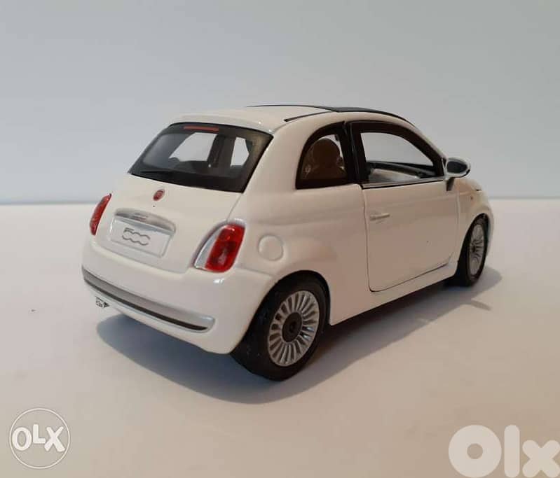 Fiat 500 diecast car model 124. Antiques & Collectibles 109886018