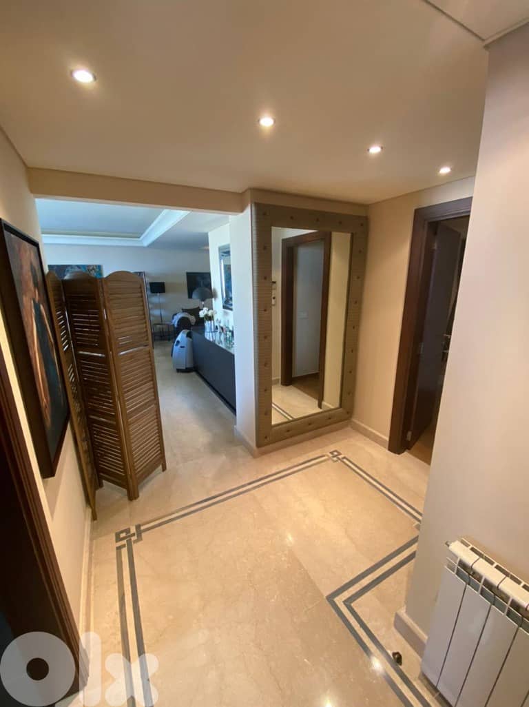 250 Sqm Apartment for rent in Ras Beirut / Hamra Sea view