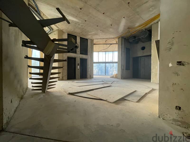 Loft in Achrafieh For Sale دور علوي للبيع Apartments & Villas For