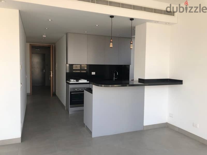 L11371 Modern 3Bedroom Apartment for Rent in Gemmayze Apartments
