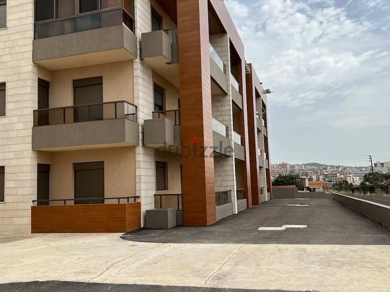 luxurious 3 bedroom apartment in Jadra gated community Apartments