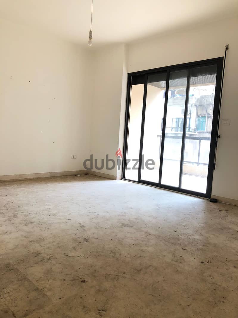 Apartment for Rent in Achrafieh, near Rizk hospital 140 M2 شقة للأجار Apartments & Villas For