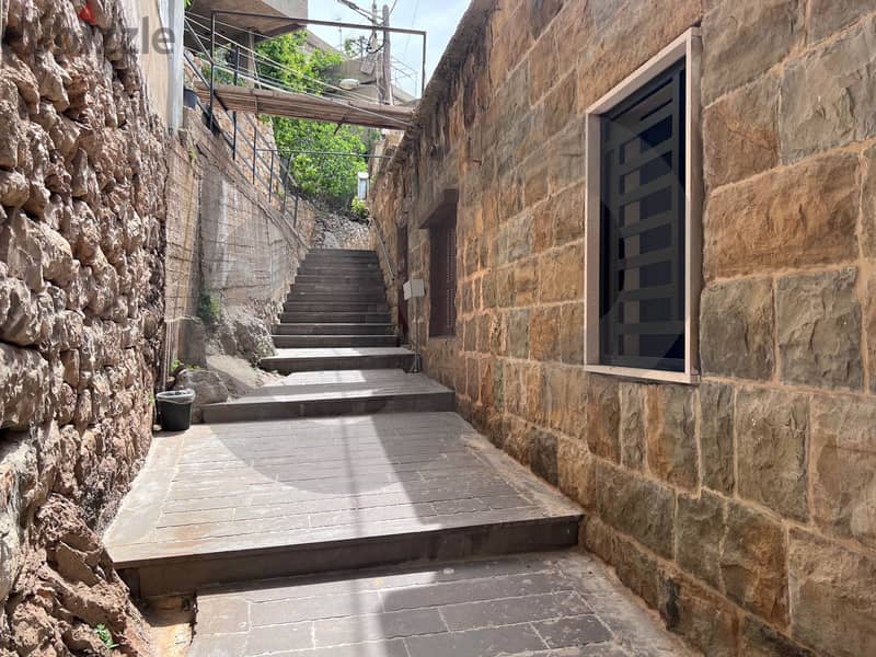 Heritage house for sale in Hadcheet, Bcharre! REFSS94006 Apartments