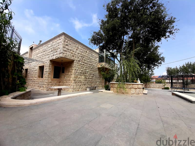 REFRS94910 3 story villa for sale in Annaya, jbeil with a pool