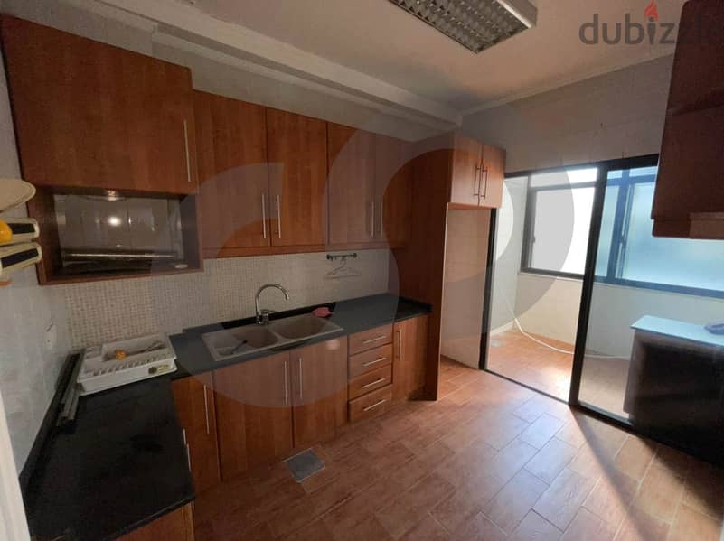REFTD95989 . Apartment located on the 7th floor in Beirut, Mar Elias Apartments & Villas For