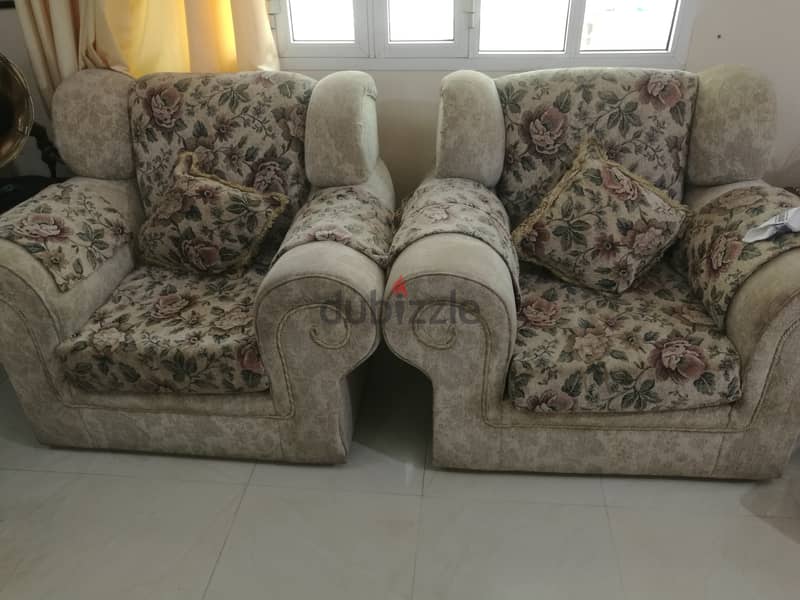 Used Sofa Set and Two Bean Bags For Sale. Furniture 123881266