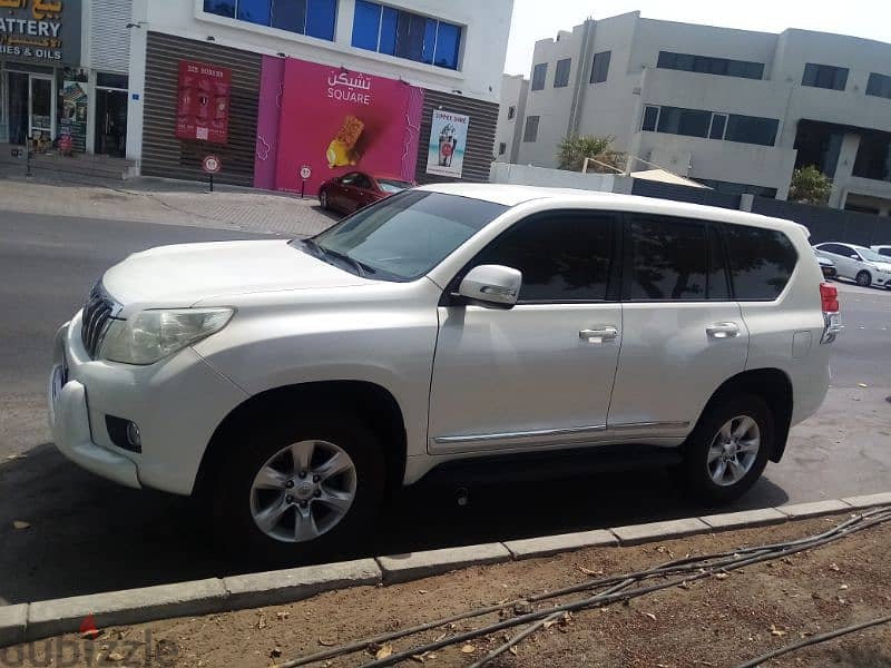 rent a car. Toyota Prado. سيارة للإيجار Car Rentals 128274765