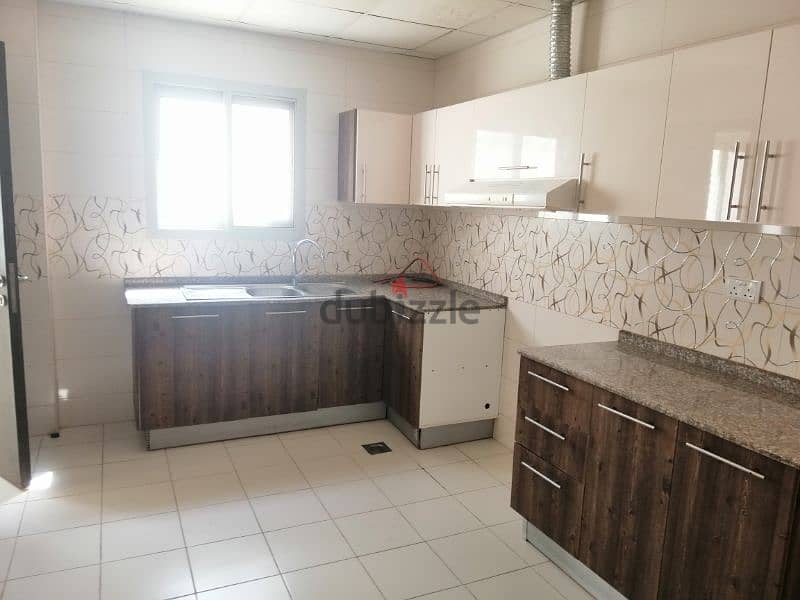 Al Hail! Luxurious 3 & 4 Bedrooms Apartments at Muscat Residence