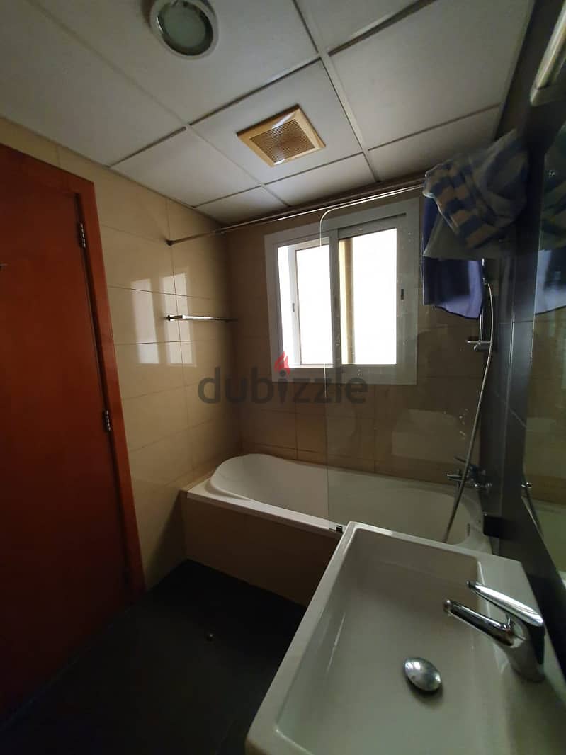 1mm281 BHK full furnished apartment in shaden alhail Villas for Rent