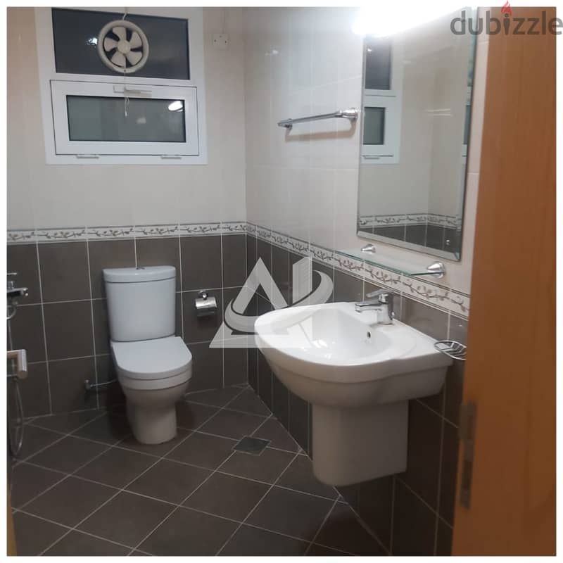 ADA604* Spacious 2bhk Apartment in Al khuwair 33 Maha street