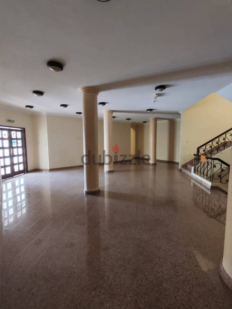 3months DISCOUNTED Price Very Good flat To Let in Al Qurum Apartments