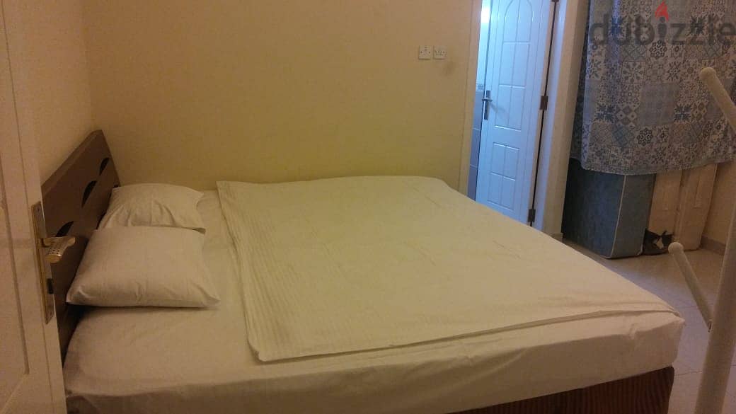 Daily rent rooms in Al khuwair Rooms for Rent 128690774