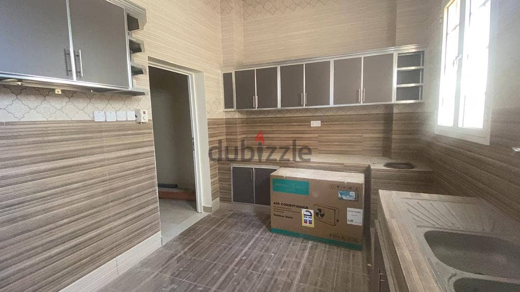 2AK5Elegant 3+1 Bedroom flats for rent in Ghobra near Sultan Qaboos S