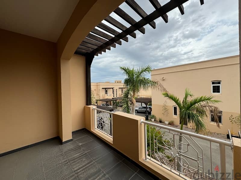 amazing 4 br villa for rent in dolphin village Villas for Rent