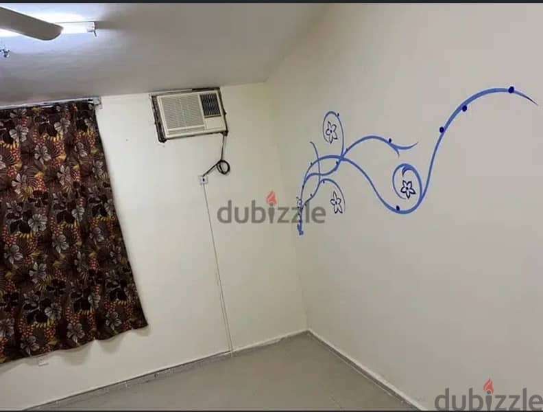 Room For Rent,Near by Darsait Lulu,Small Family Or wLady. con99548180