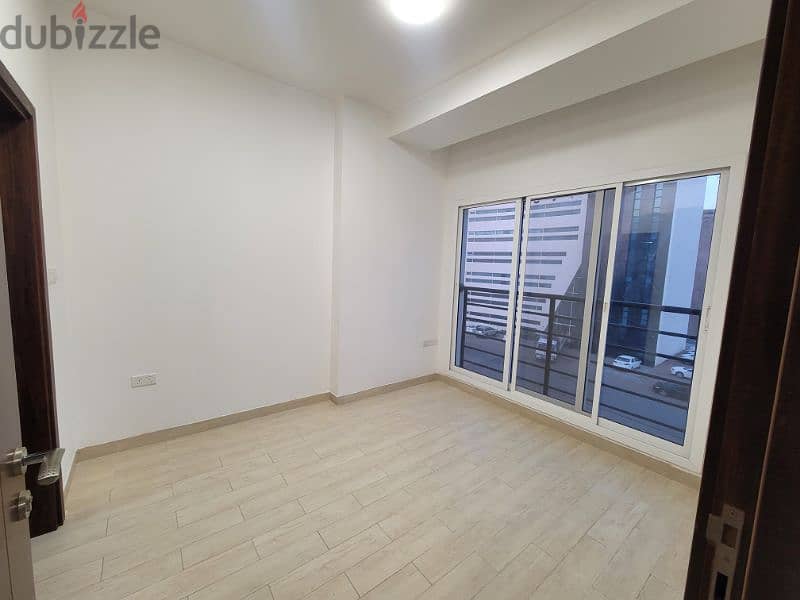 Well maintained 1 BHK in Bousher near to Dolphin Village Apartments