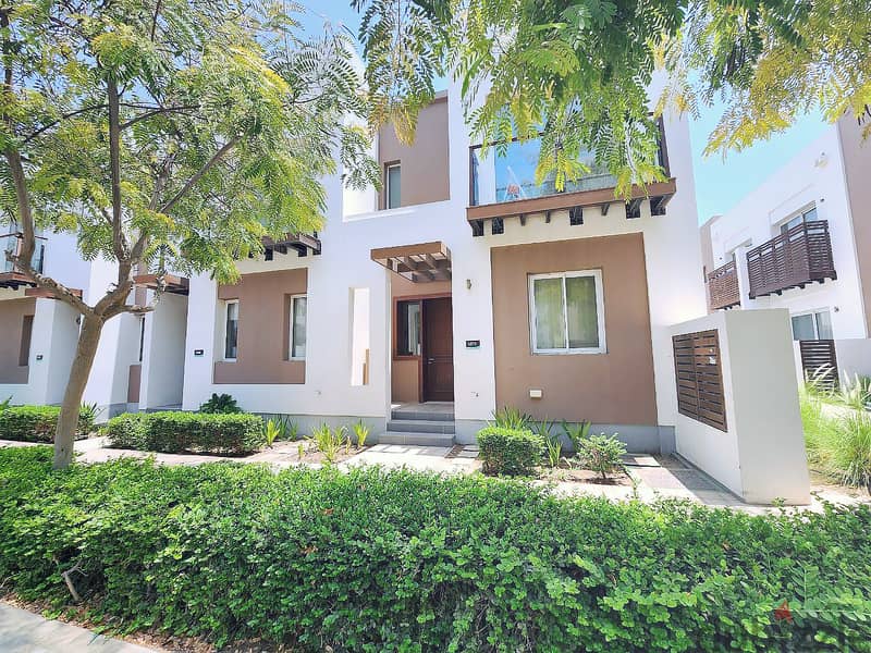 Corner Unit 2BHK Townhouse for Rent in Al Mouj PPV231 Villas for Rent