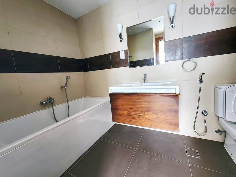 Corner Unit 2BHK Townhouse for Rent in Al Mouj PPV231 Villas for Rent