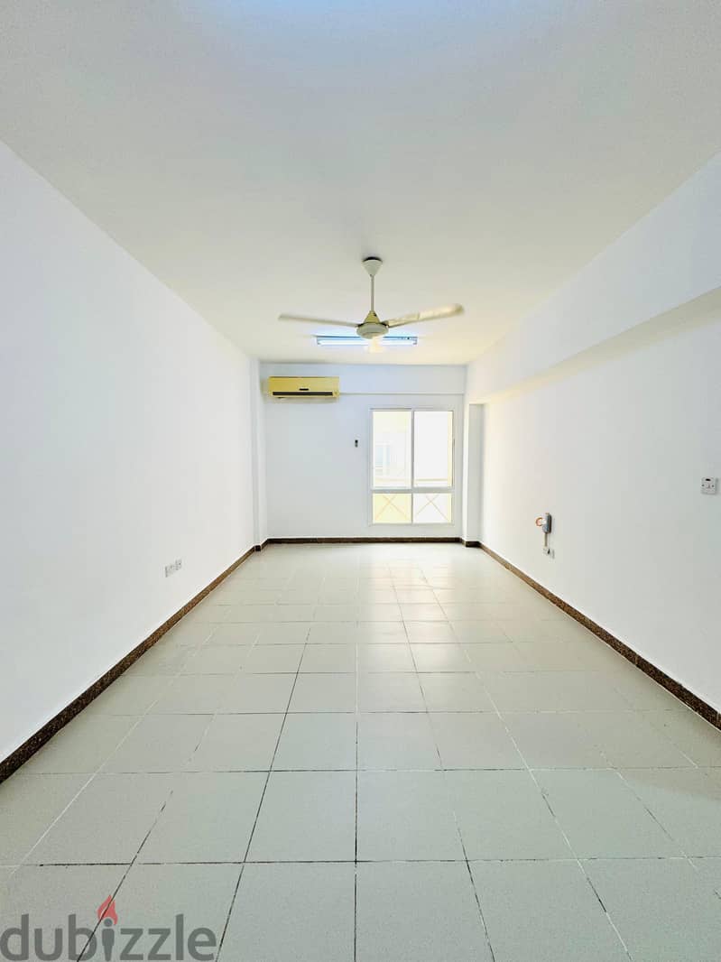 1 BHK apartment for rent in al khuwair 33 (S230) Apartments for Rent