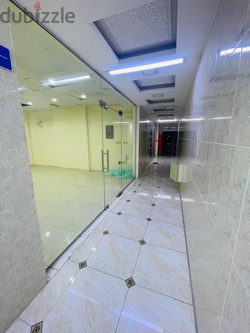 SHOP FOR RENT 94169693 Commercial for Rent 129580480