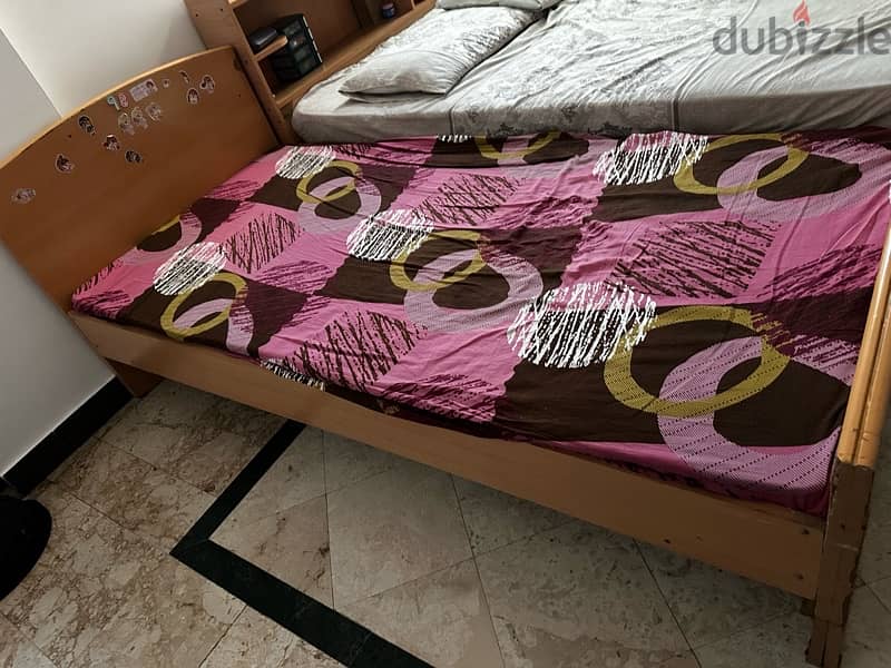 single cot with bed for sale Furniture 129757831