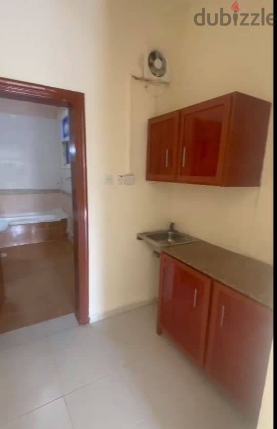 STUDIO UNFURNISHED AVAILABLE FOR RENT IN NEW SALATA فلل للإيجار