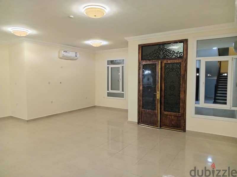 Luxurious 4Bedroom Villa for Rent Ain Khalid Villas for Rent