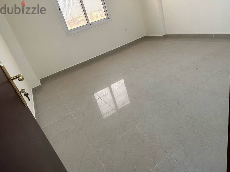 Nice building 2bhk family flat rent in old airport one month free