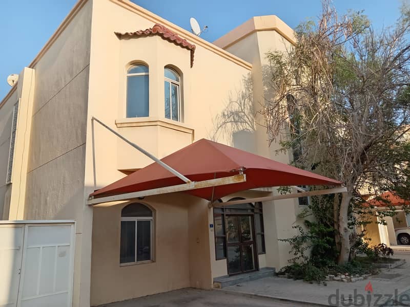 5 Bedrooms Villa For Rent Ain Khalid Villas for Rent 120218096