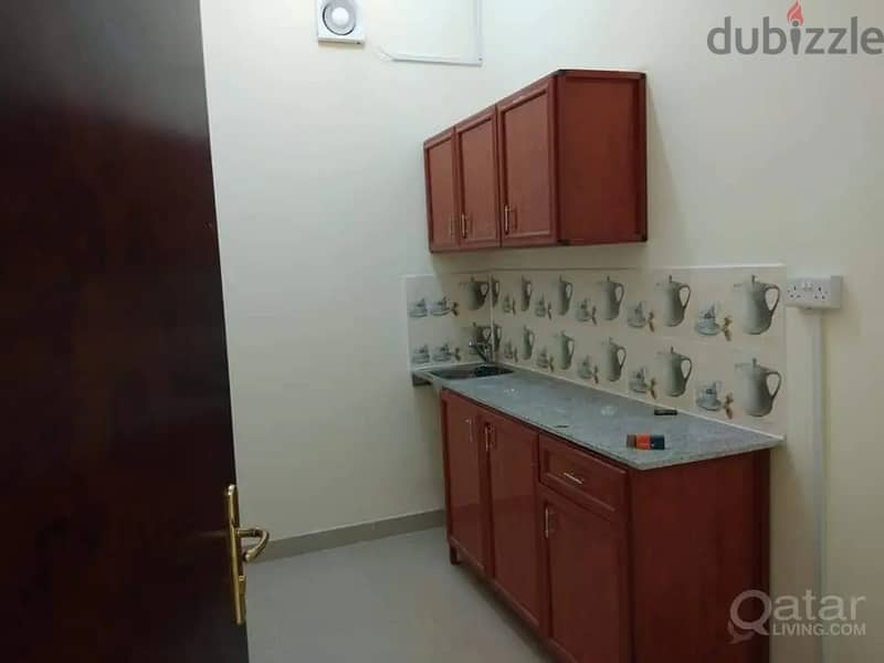 1 BHK NEW SALATA (Doha) FAMILY VILLA Rooms for Rent 120233964