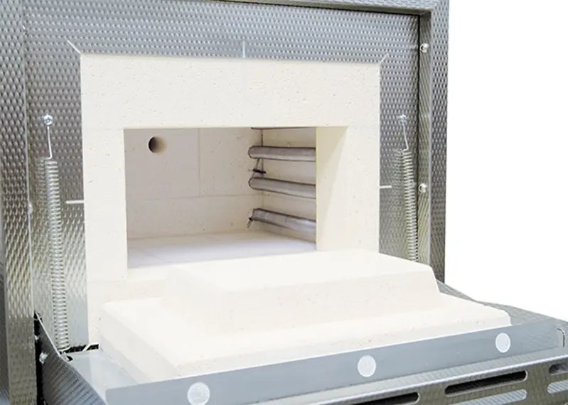 Brickinsulated muffle furnace LT Nabertherm 3.5 KW singlephase B510 programmer model