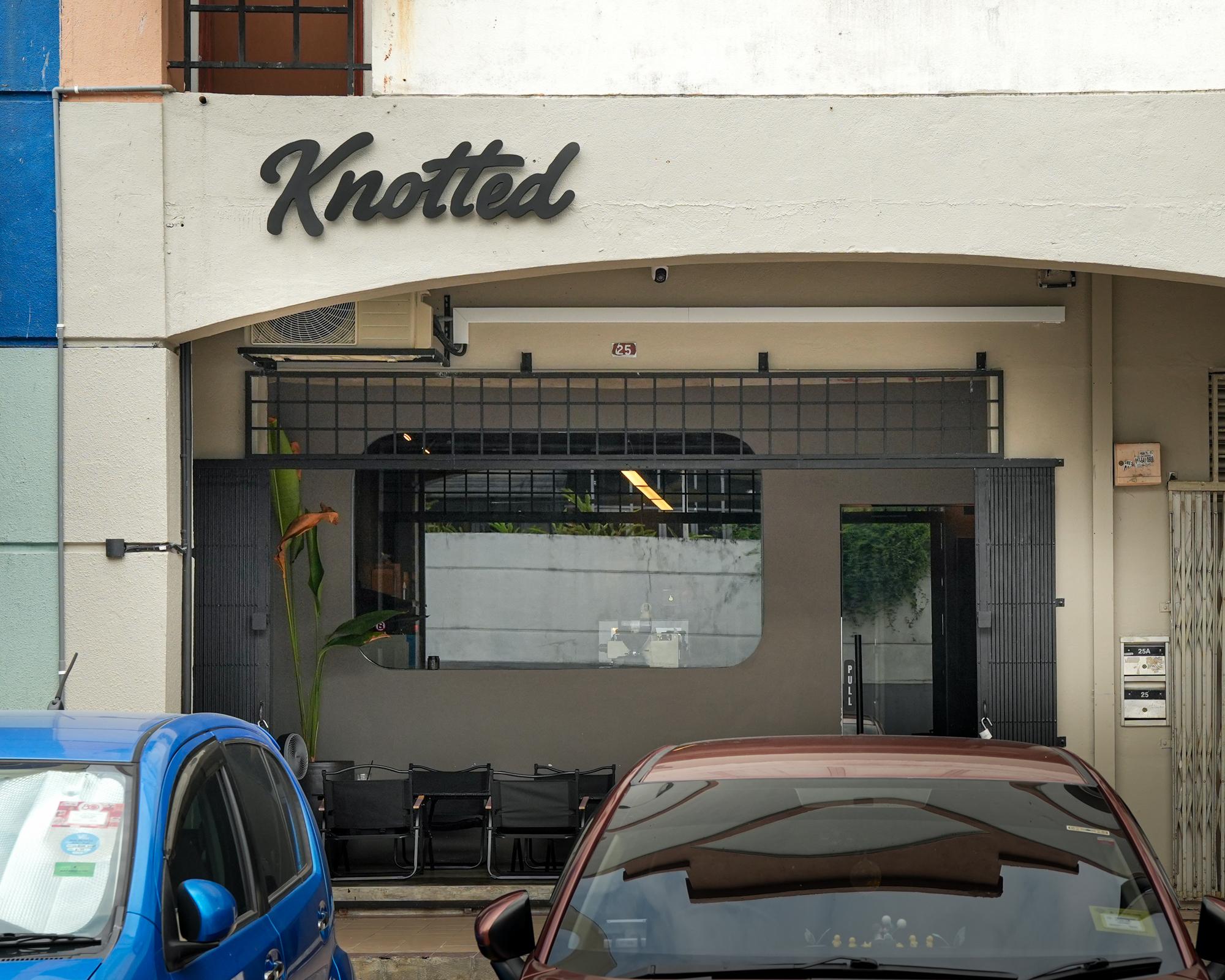 Knotted Cafe, Shah Alam Knotted Cafe, Shah Alam