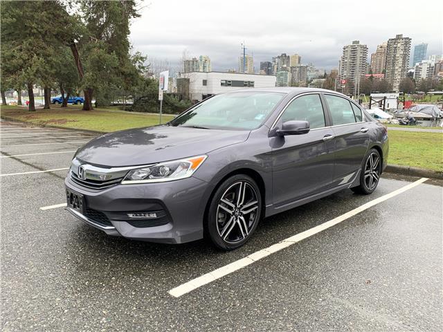 2017 Honda Accord Sport 6SPEED MANUAL SPORT TRIM + APPLE CARPLAY